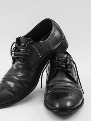Black Shoe